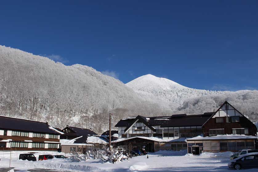 Sukayu Onsen in winter; Photo by Takada Shintaro.