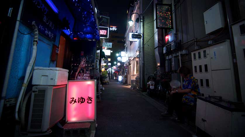 Golden Gai, Shinjuku, Tokyo, Japan.