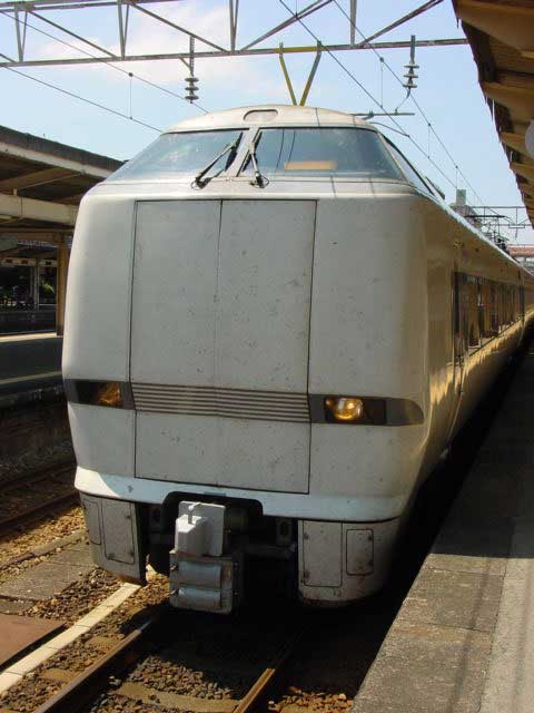 JR Thunderbird Osaka-Kanazawa-Toyama.