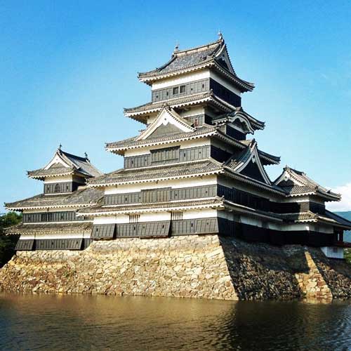 Matsumoto Castle, Nagano.