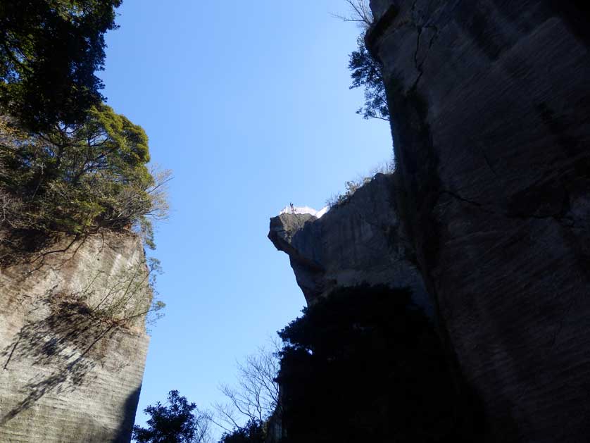 Jigoku Nozoki Viwpoint seen from the Hyaku-shaku Kannon, Japan.