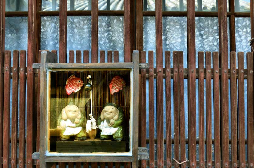 One of the many displays of everyday objects along the streets of Yuasa Historic Preservation District.