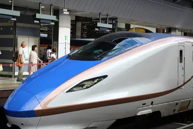 Hokuriku shinkansen