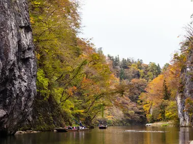 Ballade en bateau dans les gorges de Geibikei