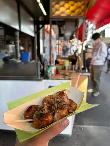 takoyaki street food osaka