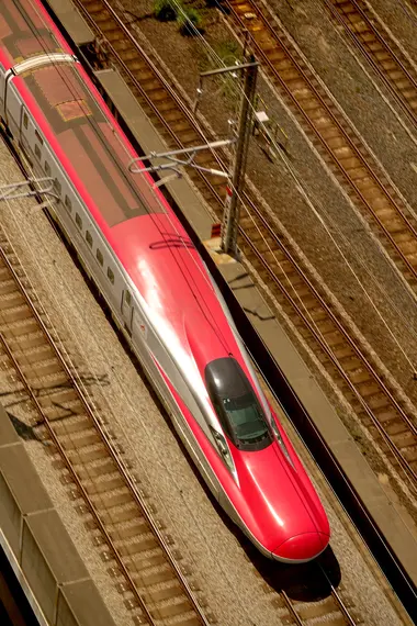 Akita Shinkansen E6