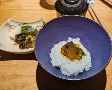 Ikura on top of rice at Giro Giro Hitoshina