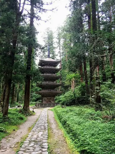 Haguro, montagne sacrée du Shugendo dans la préfecture de Yamagata