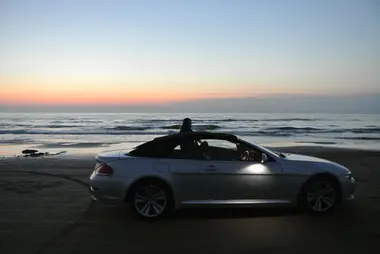 Coucher de soleil sur la plage Chirihama, péninsule de Noto