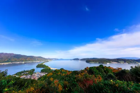 Sand in the sky in Amanohashidate : one of the 3 most beautiful views of Japan