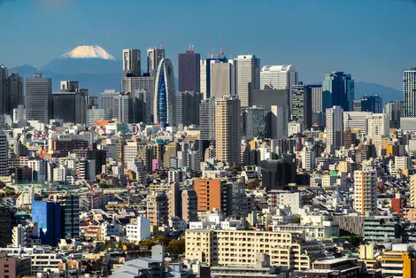 Mount Fuji behind Tokyo