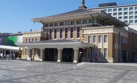 Nara City Tourist Information Center, JR Nara Station East Exit