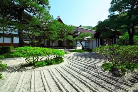 Ginkakuji, le pavillon d'argent. 