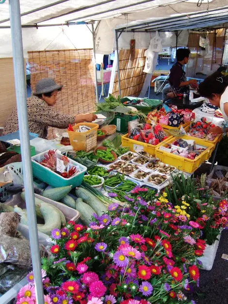 Vendedores del mercado Jinya-mae.