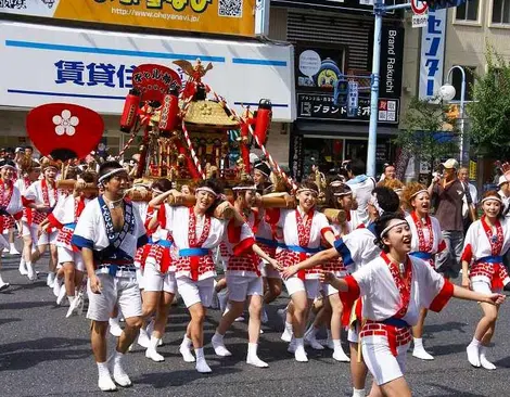 Tenjin Matsuri