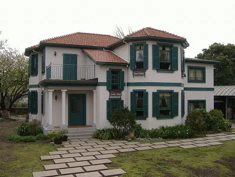 Bluff House # 18 in Yokohama