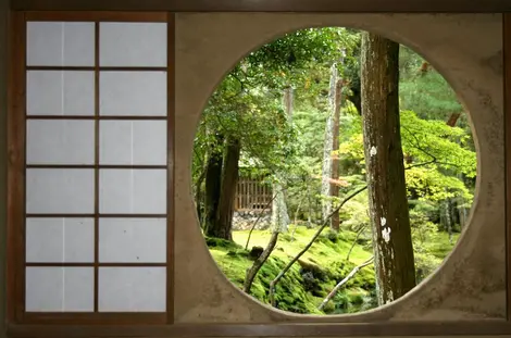 Vue d'une tanhokutei, maison de la cérémonie du thé, sur le temple des mousses, Saiho-ji de mousses à Kyoto.