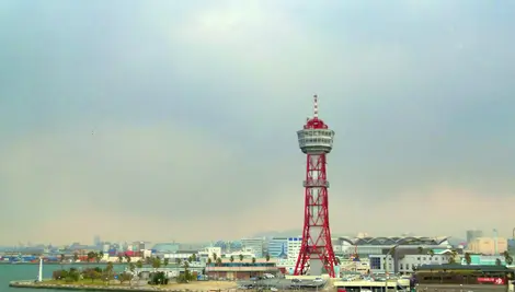 Vista del puerto de Hakata.