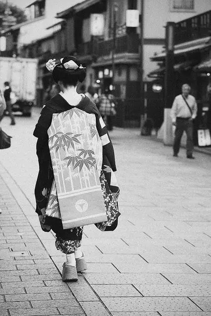 Geisha dans les rues de Kyoto