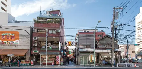 L'artère commerçante de Shimofuri-ginza