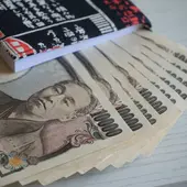 japanese yen