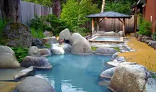 Les bains de l'onsen Hirayu, à l'est de Takayama