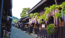 Une allée traditionnelle à Takayama.