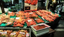 Étalage de crabes au marché