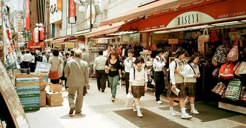 Balade dans les ruelles d'Ameya Yokocho près de la gare d'Ueno