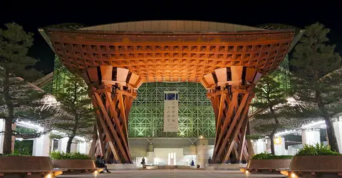 La gare de Kanazawa