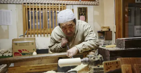 L'artisanat traditionnel du Tohoku - les poupées Kokeshi