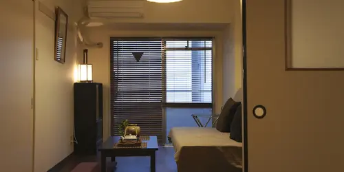 08-living