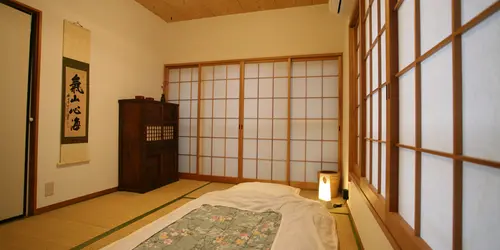13-futon