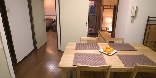 05-dining