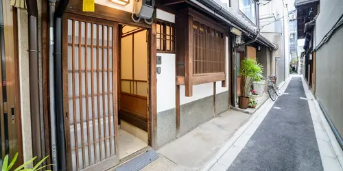 1-Outdoor-007