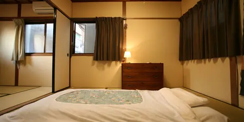 06-futon