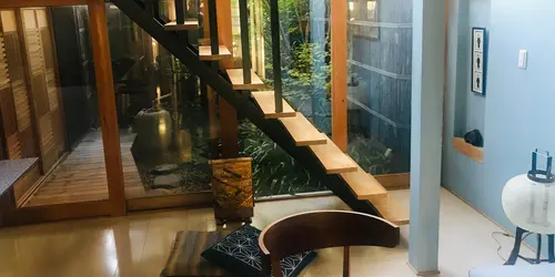 Livingroomandgarden2