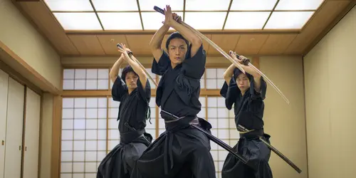 Athlètes participant à une expérience de Samourai kendo, un art martial japonais